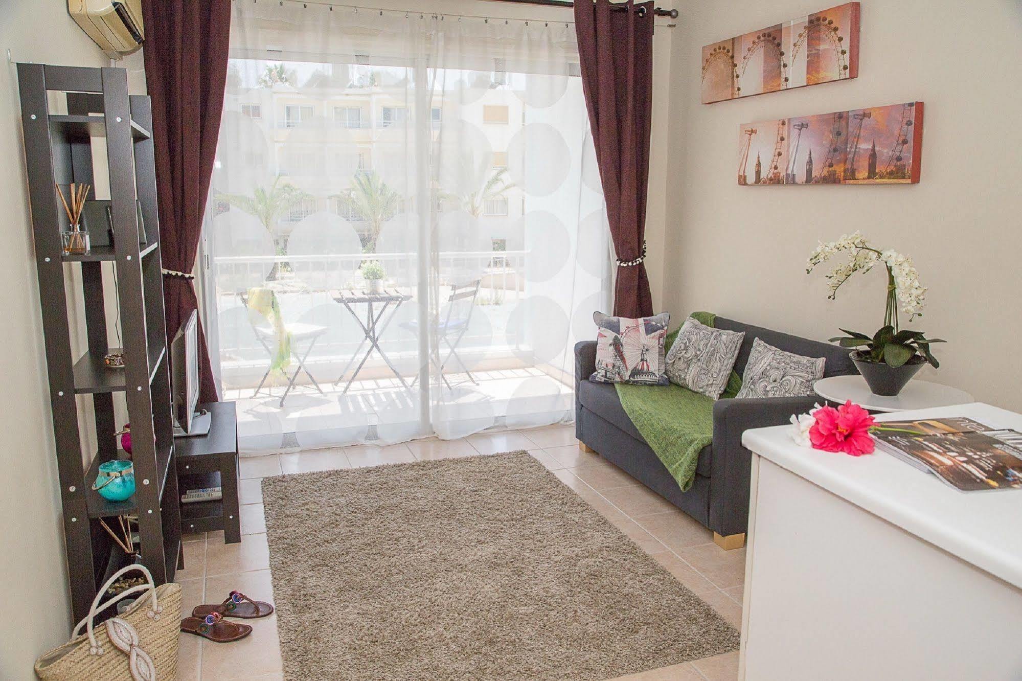Paphos Love Nest Apartment 외부 사진