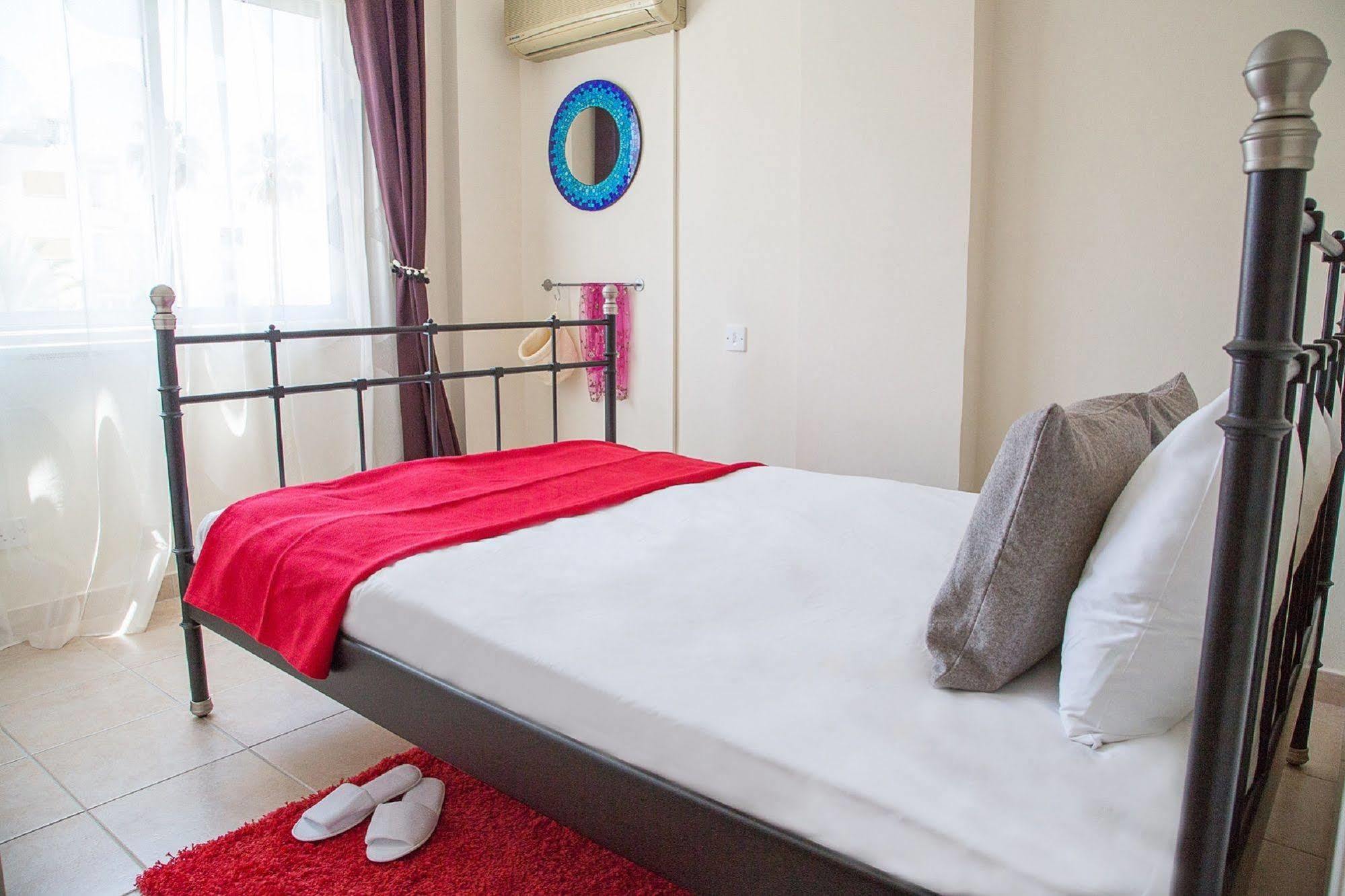 Paphos Love Nest Apartment 외부 사진